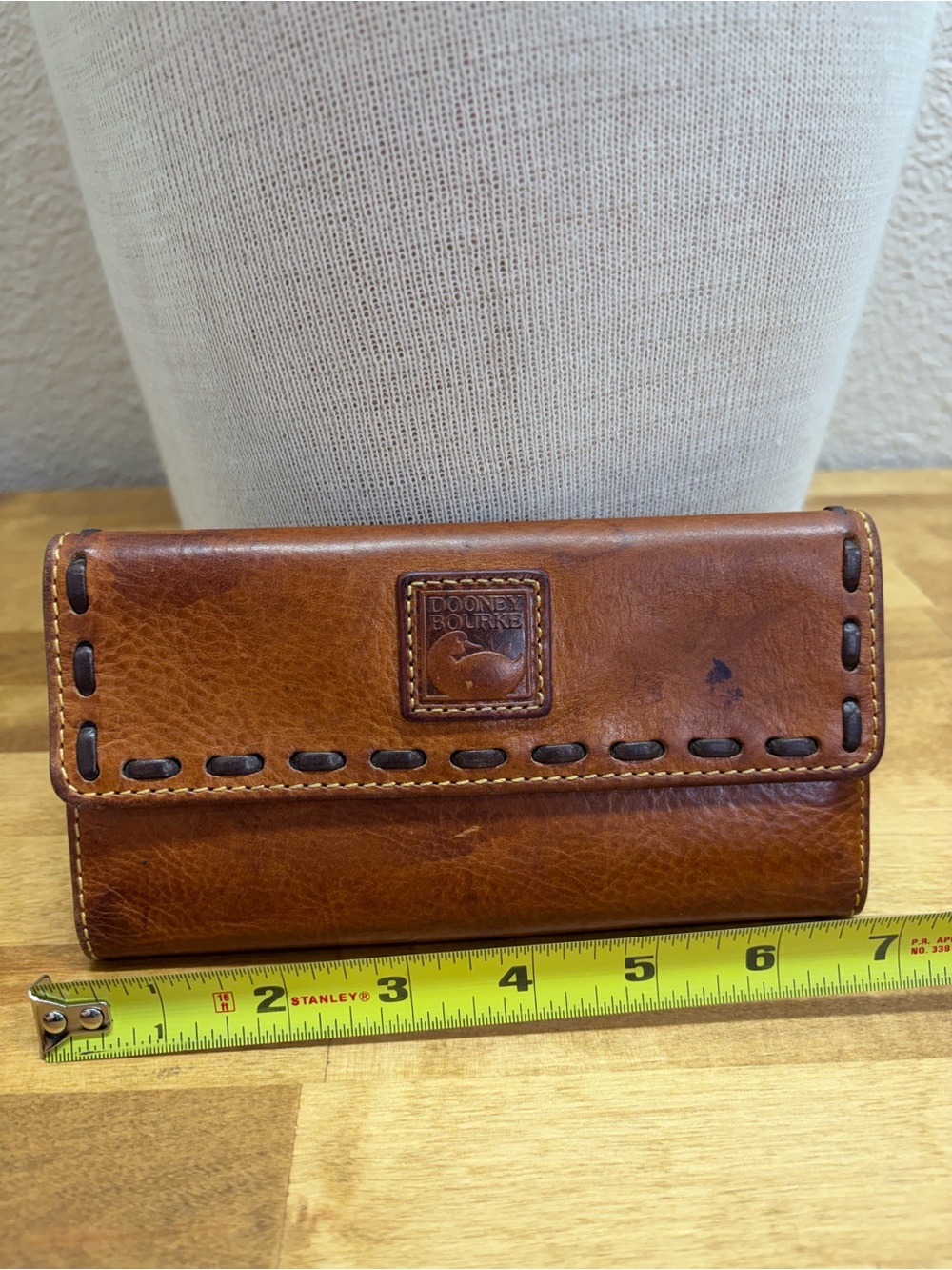 Dooney & Bourke Florentine Leather Whipstitch Continental Clutch Wallet Tan - Picture 5 of 10